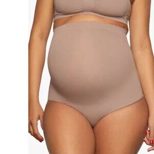 Skims Seamless Sculpt Maternity Brief XXS/XS